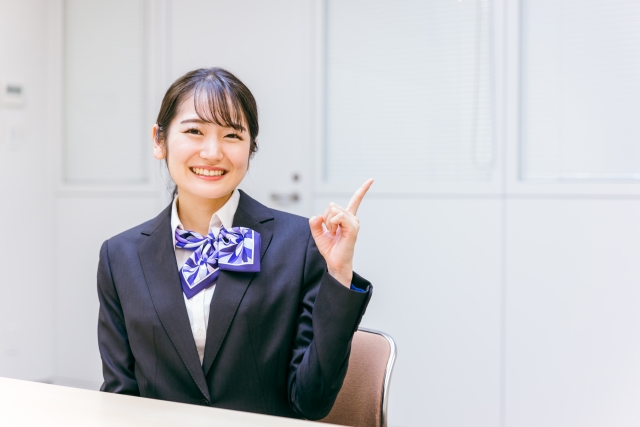 女性